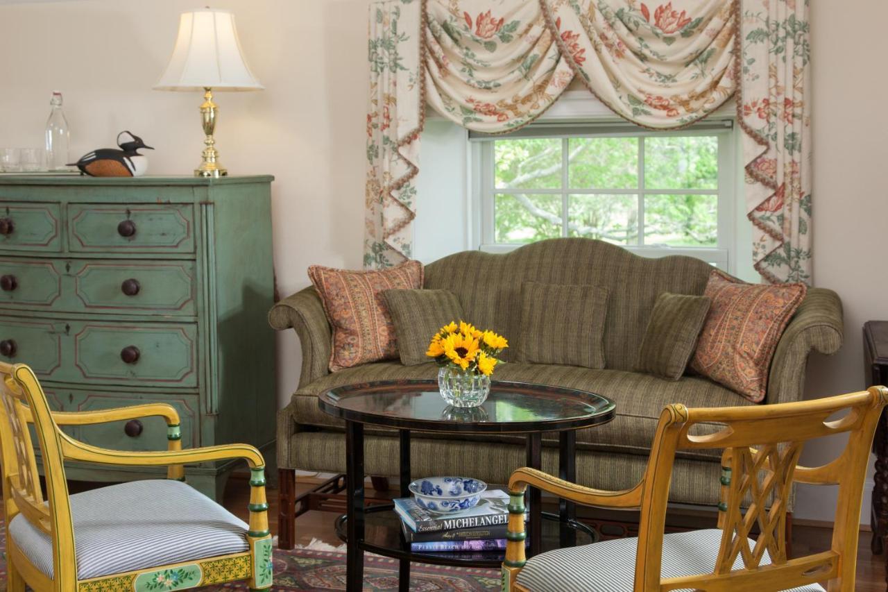 Inn At Warner Hall Gloucester Εξωτερικό φωτογραφία